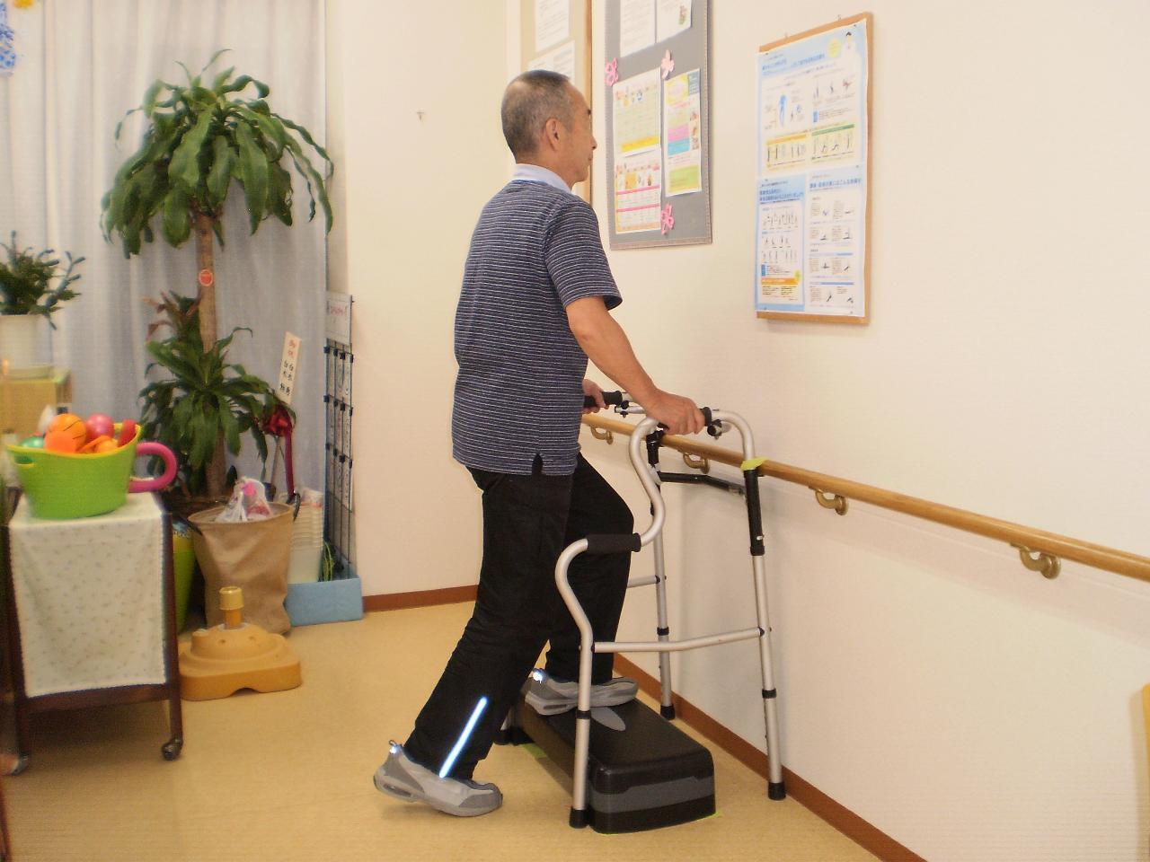 ステップ昇降台